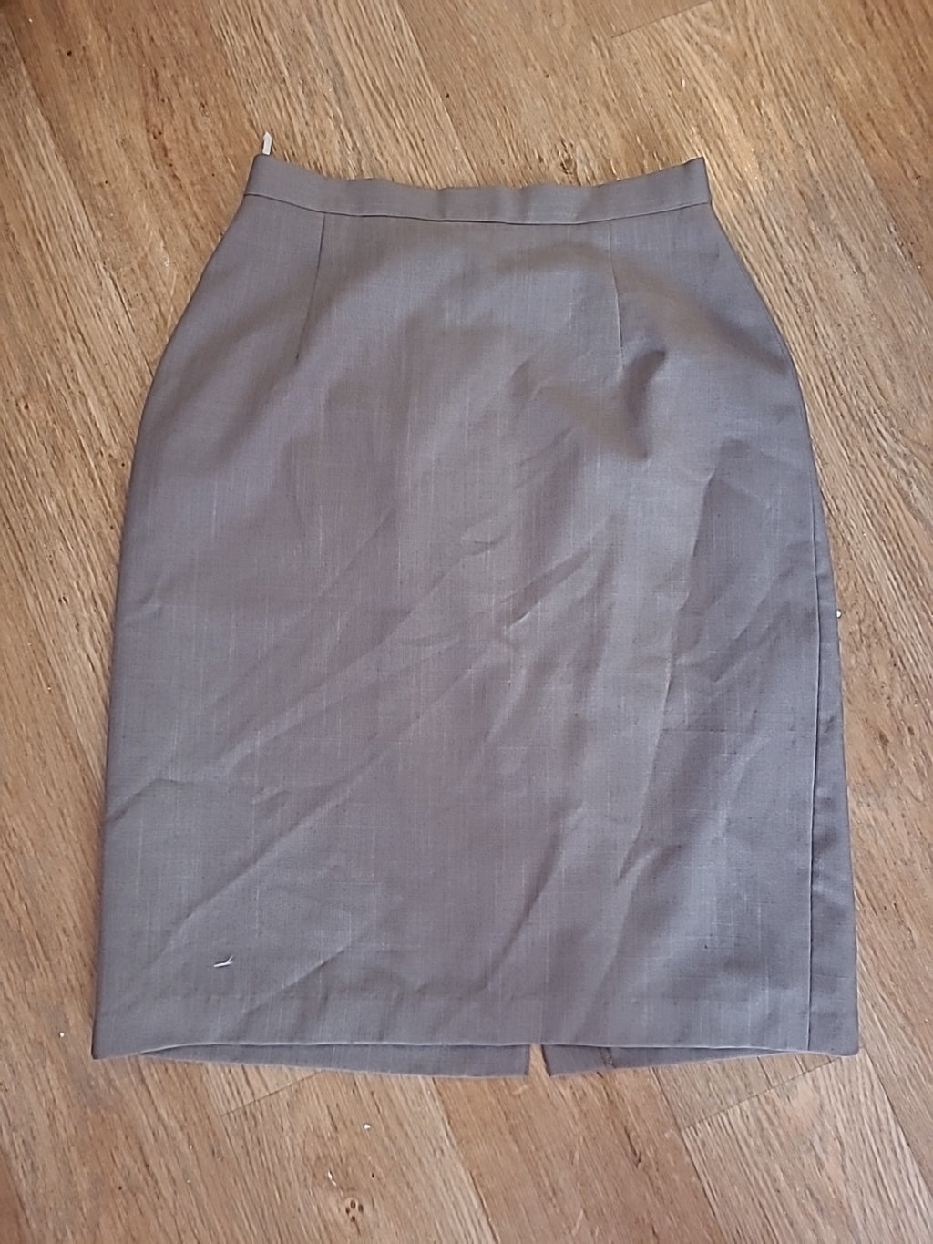 Ladies Size 14 Grey Lined Ankle Length Skirt