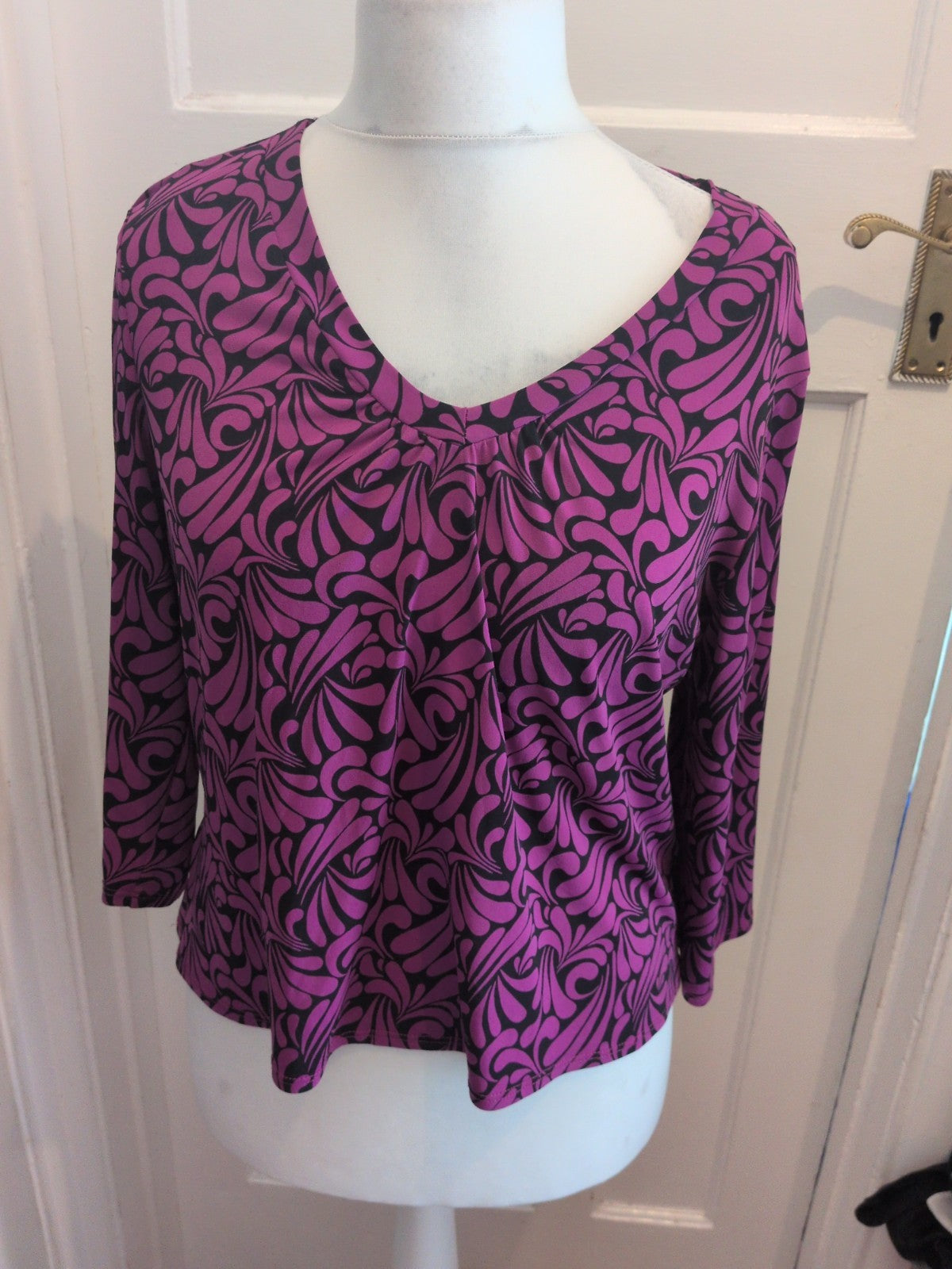 Cc Petite XL Purple And Black Long Sleeve Blouse