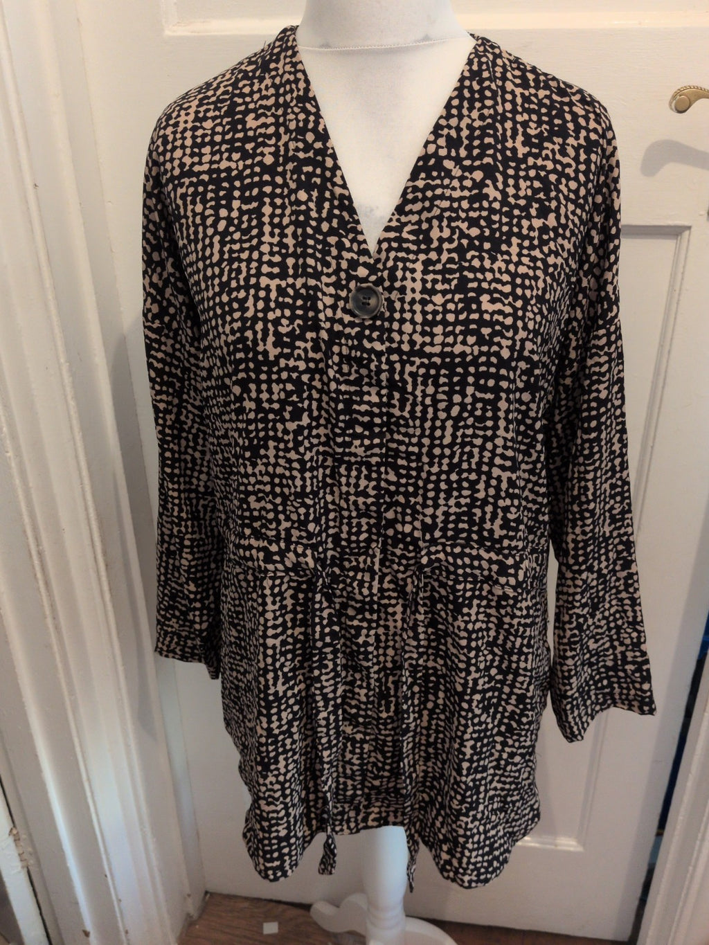 Primark 16 Brown And Beige Long Sleeve Blouse