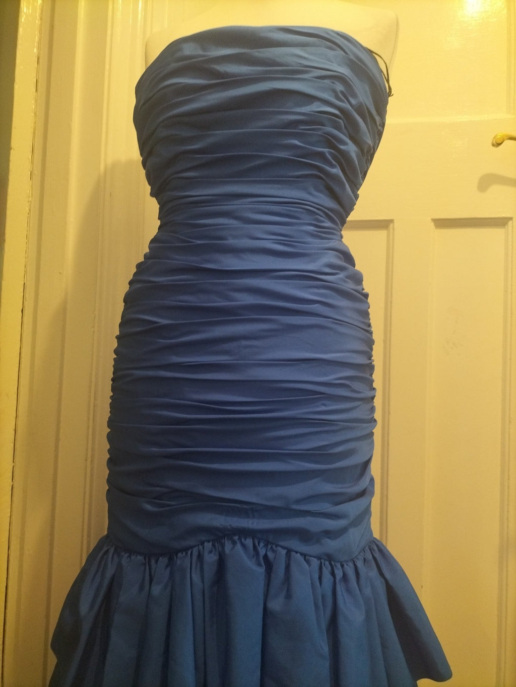Ladies John Charles Soecial Occasion Dress Blue Size 12 Strapless