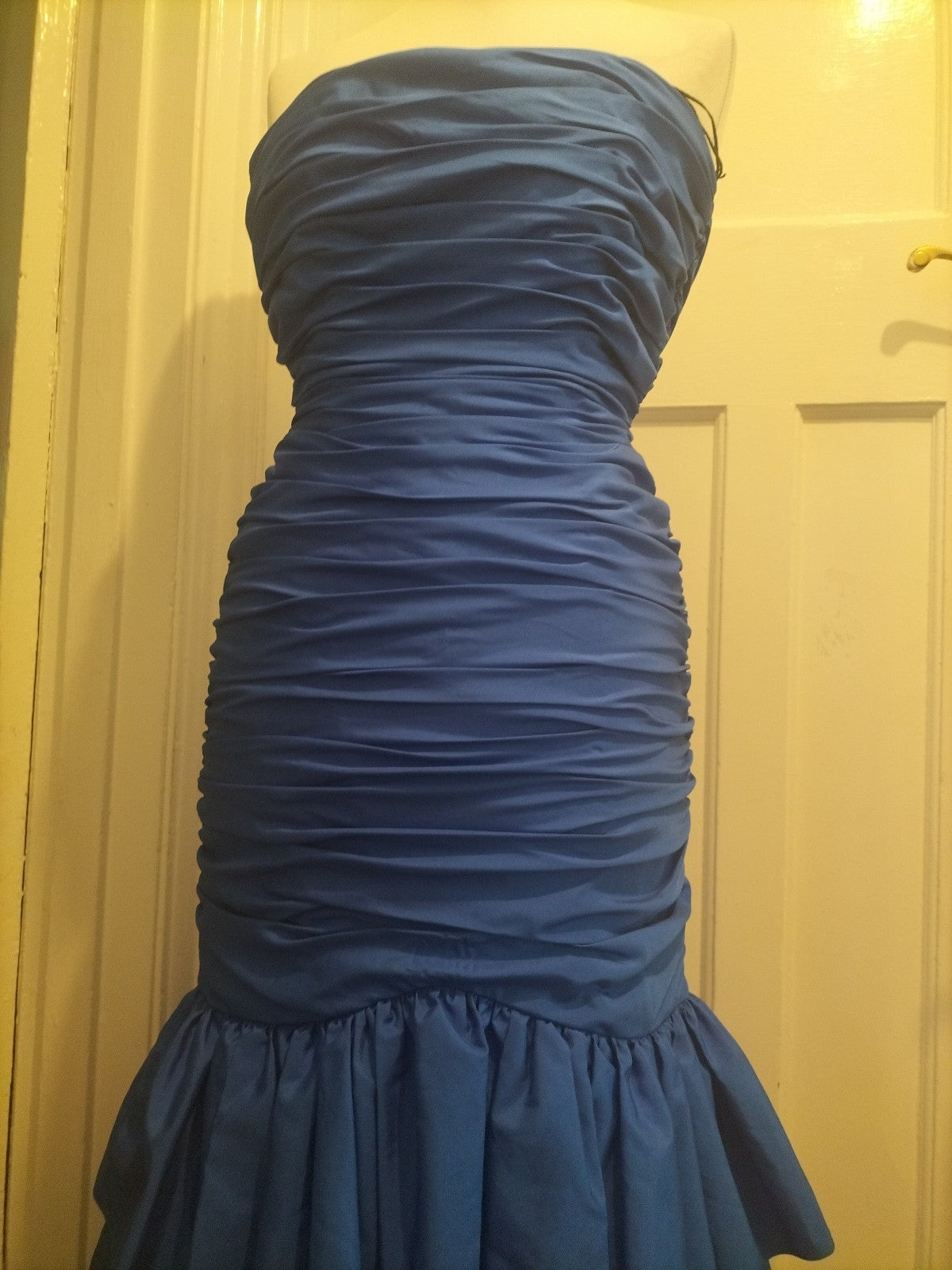 Ladies John Charles Soecial Occasion Dress Blue Size 12 Strapless
