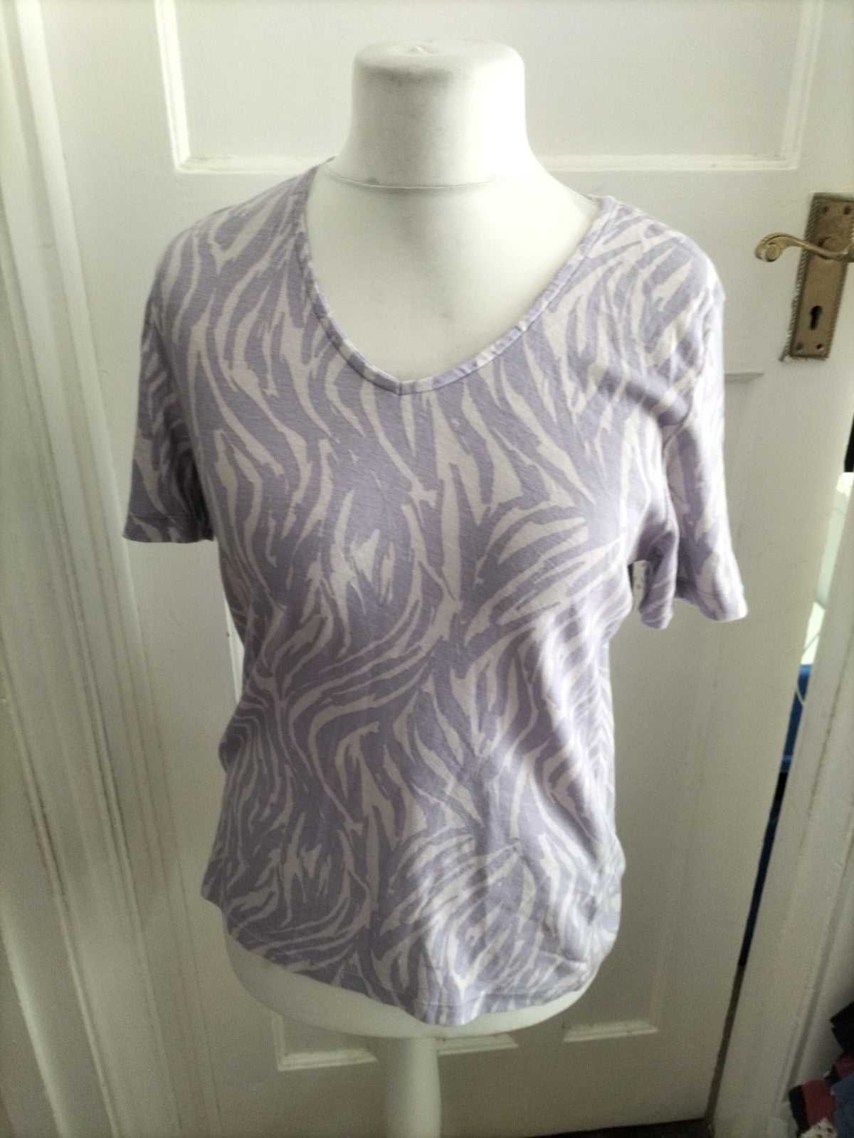 Bonmarche 14 Lilac Patterned Short Sleeved Blouse