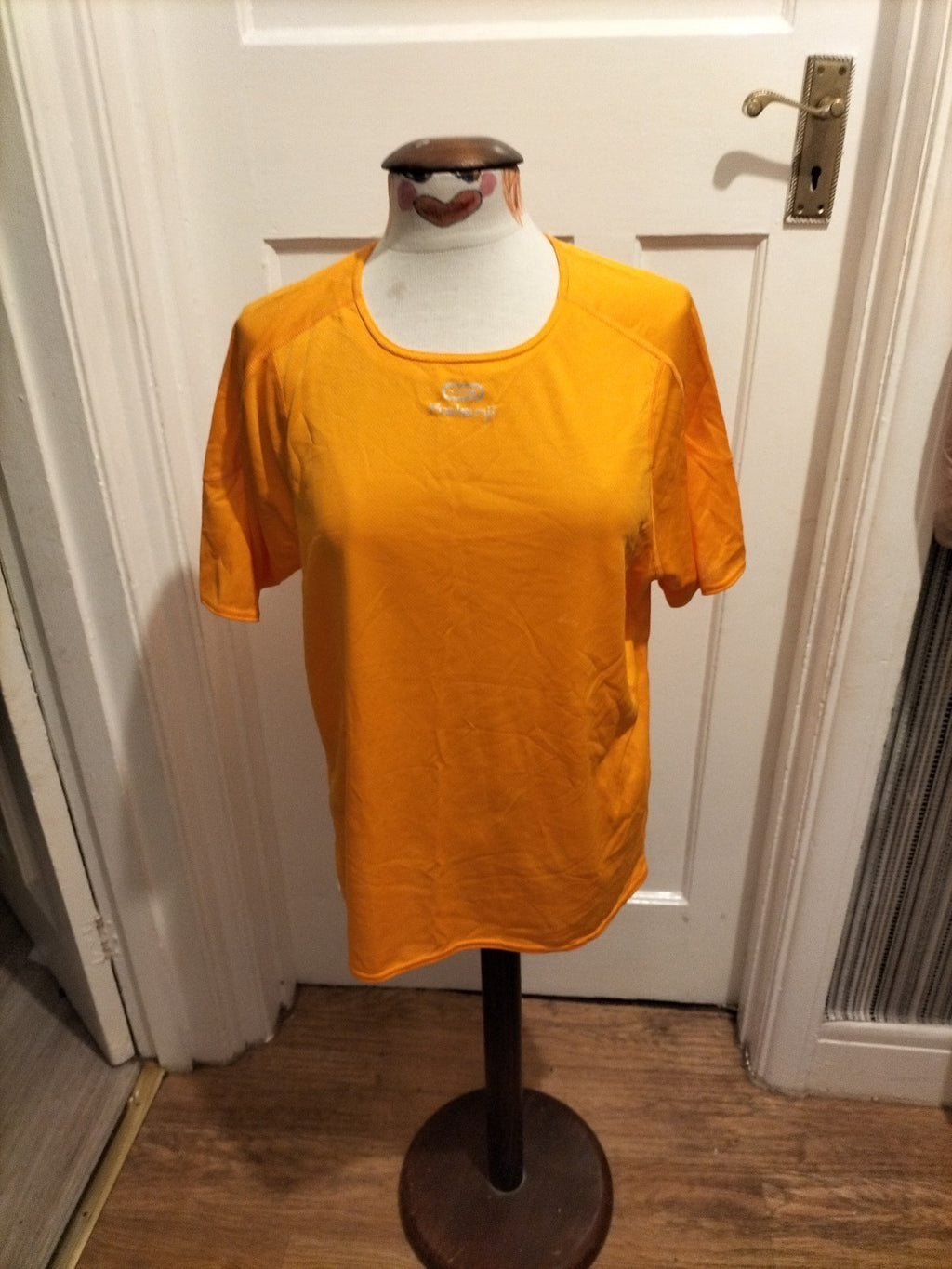 Mens Decathlon Size XL Orange Short Sleeved Tshirt