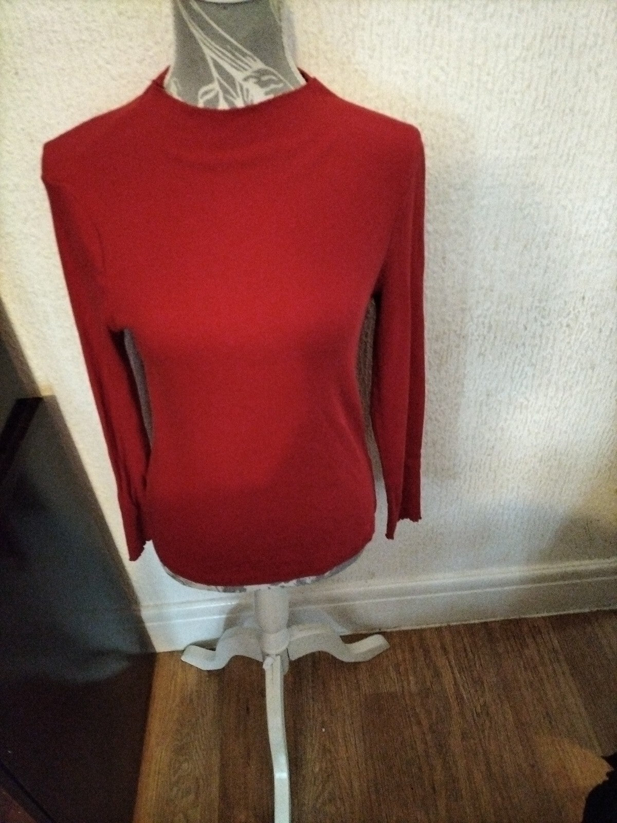 Ladies Tu 12 Slim Fit Red Long Sleeved Blouse