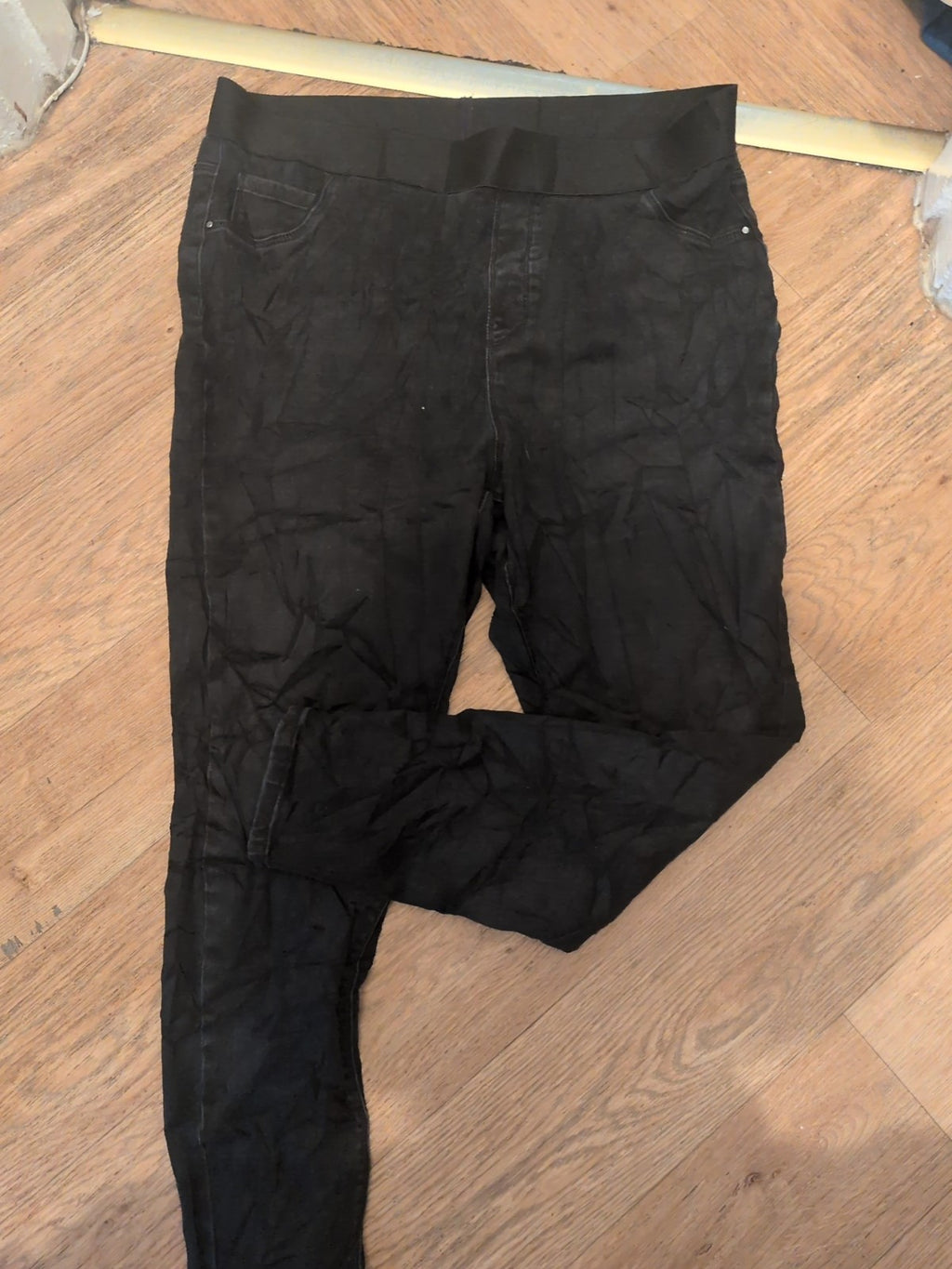 Next 20 Short Length Black Jegging