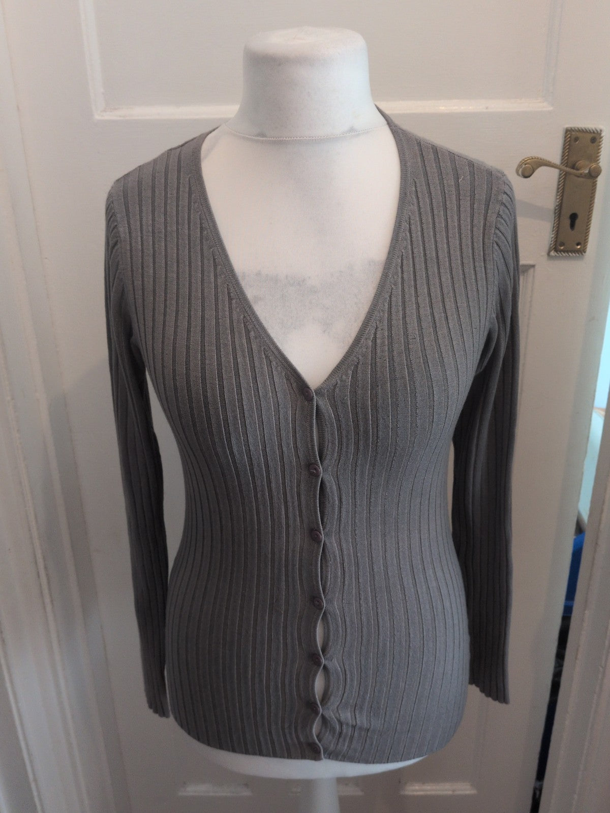 Just Woman Small Grey Long Sleeve Buttoned Cardigan Ribbed