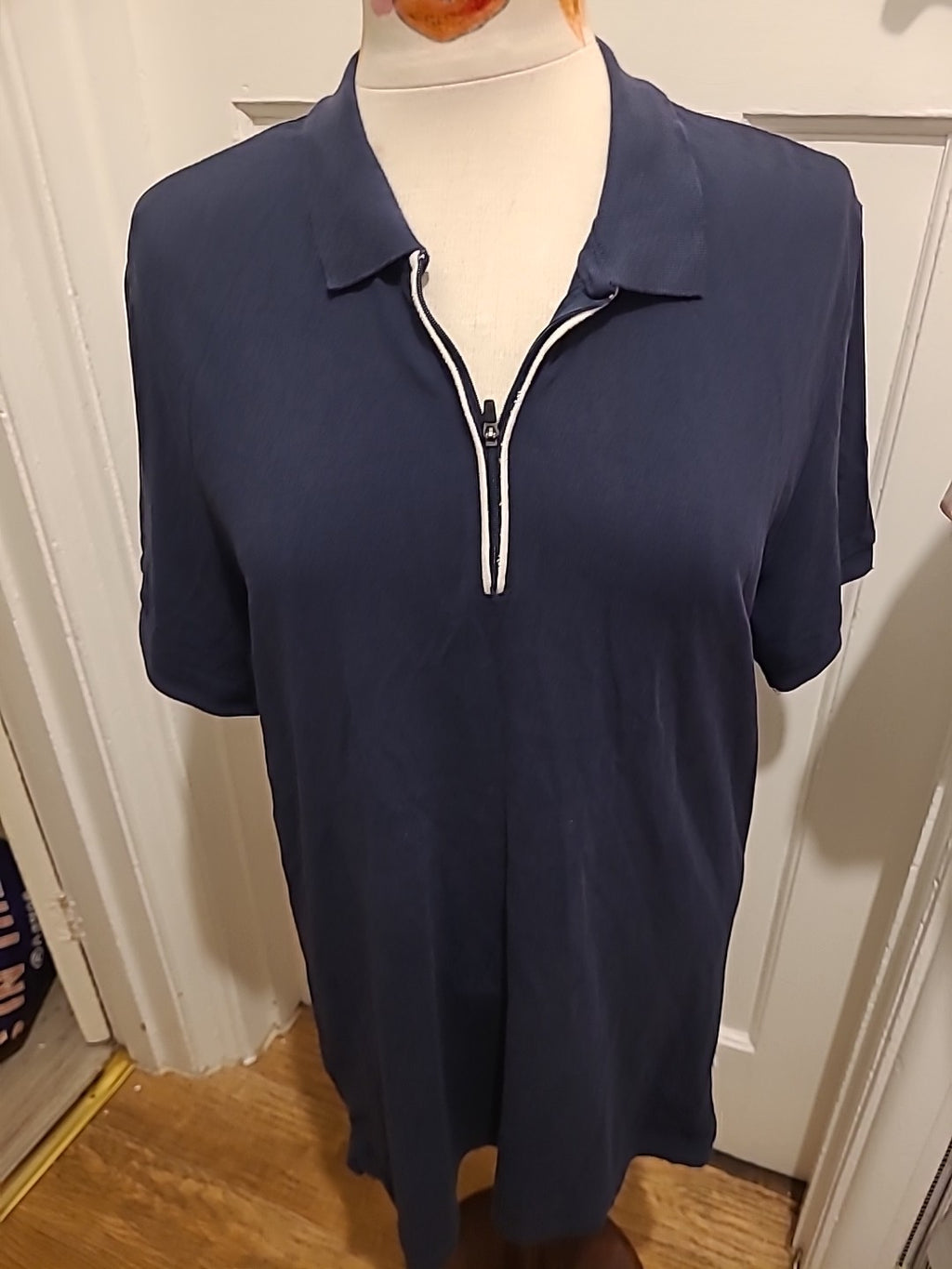 Mens Causal Friday Size Large Navy Short Sleeved Polo