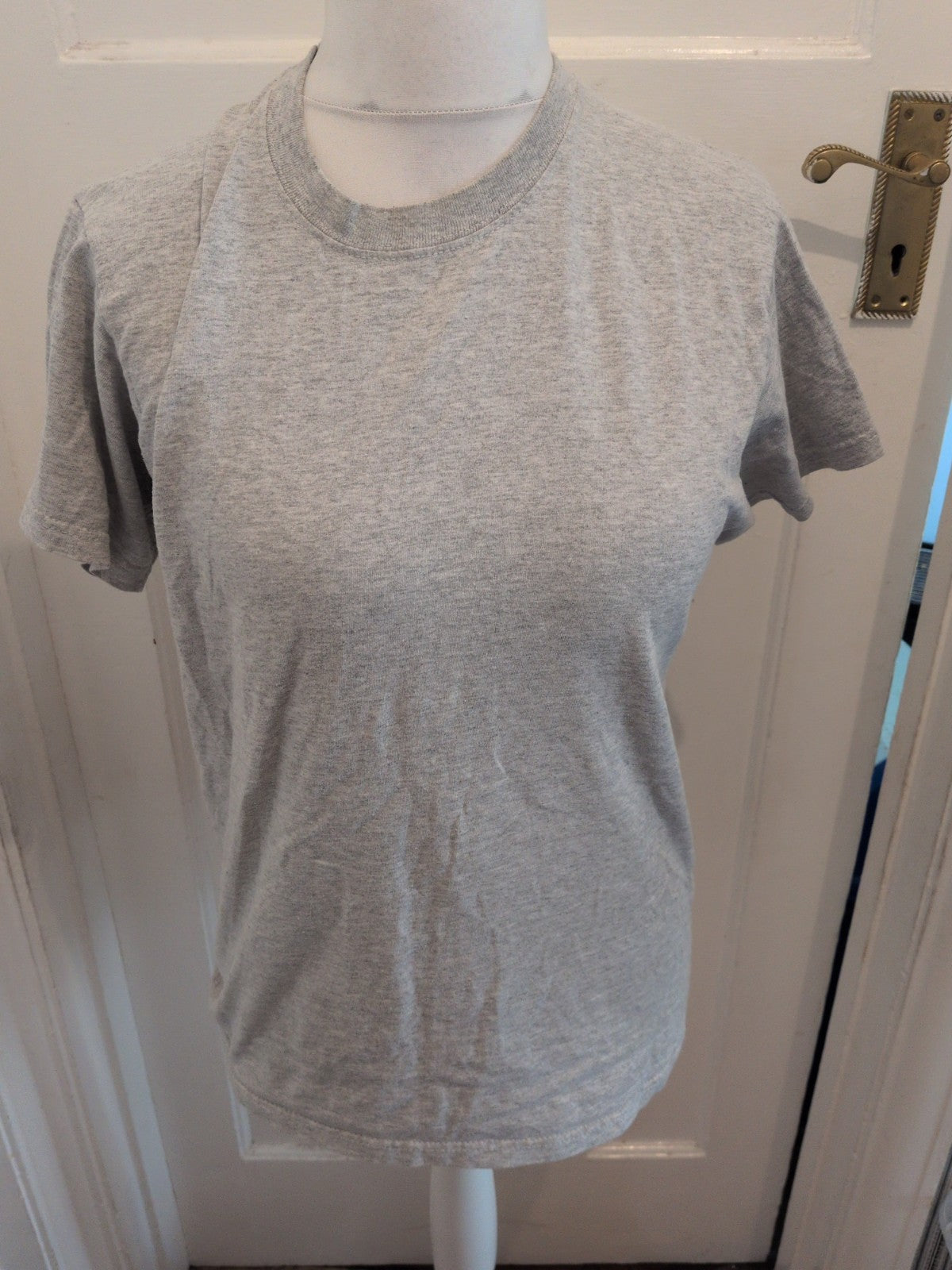 Grey M/L Short Sleeve T-shirt