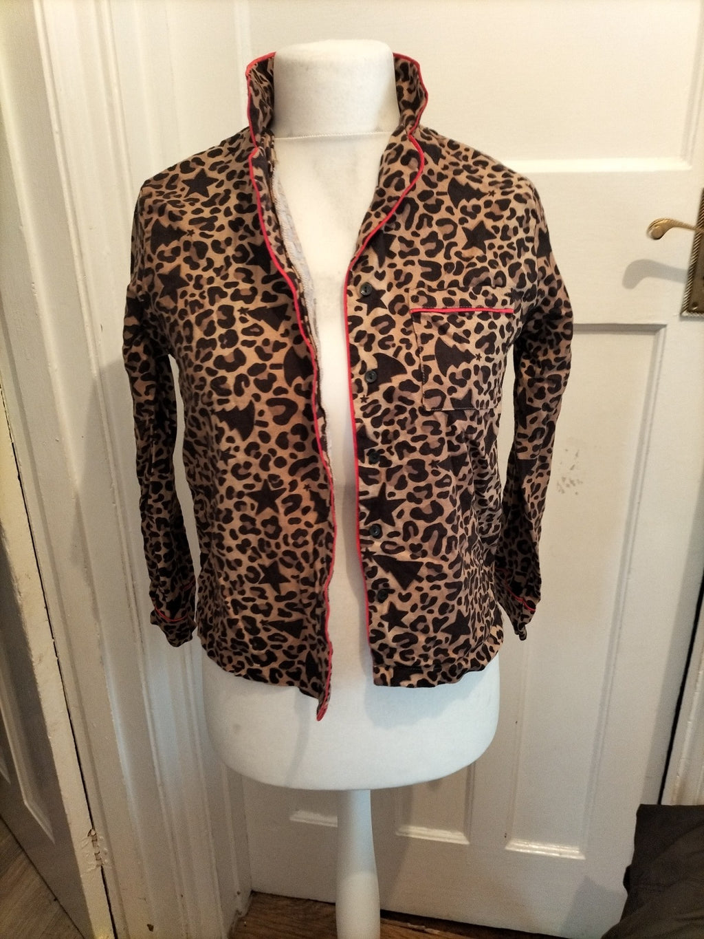 Ladies Always Dreaming Size 6 Leopard Print Pyjama Top