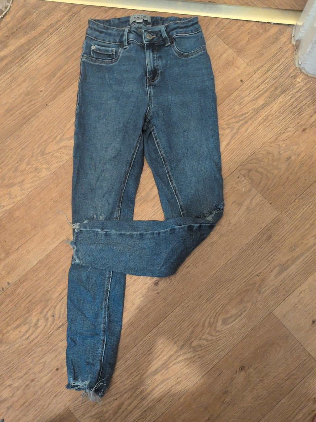 New Look 915 13 Years "Hallie" Ripped Jeans