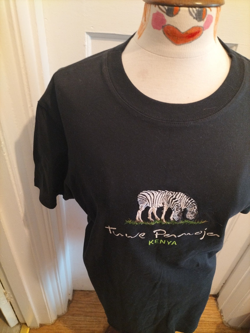 Boys Airborne Size Large Black Zebra Short Sleeved Tshirt