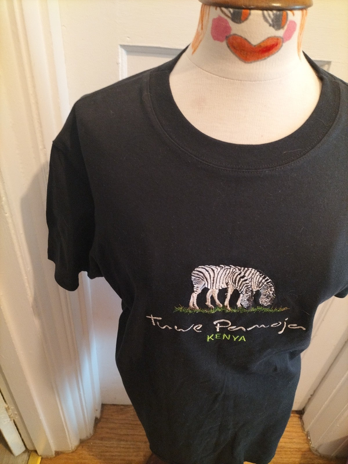 Boys Airborne Size Large Black Zebra Short Sleeved Tshirt