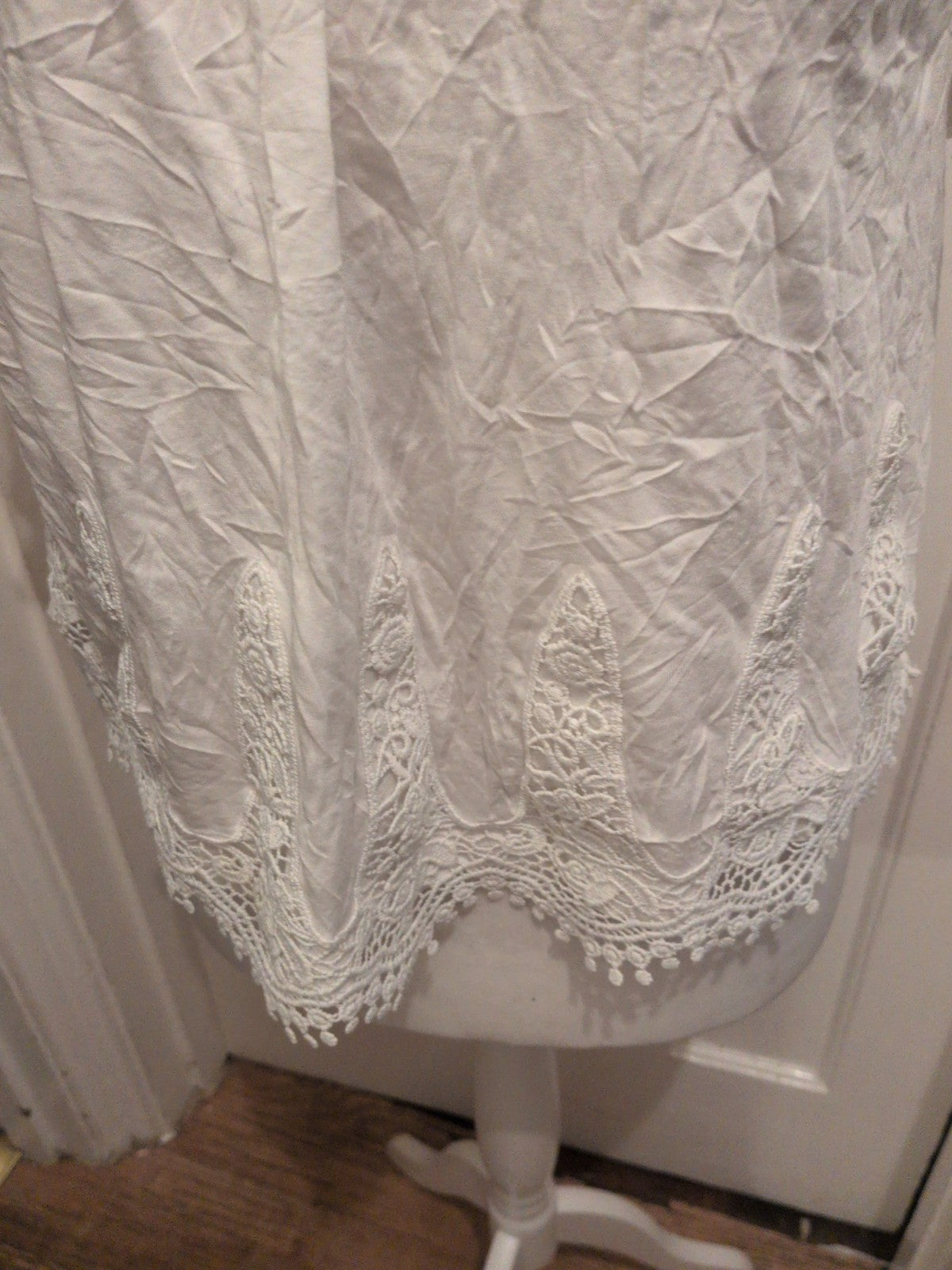 George 14 White Short Sleeve Lacey Hems Blouse