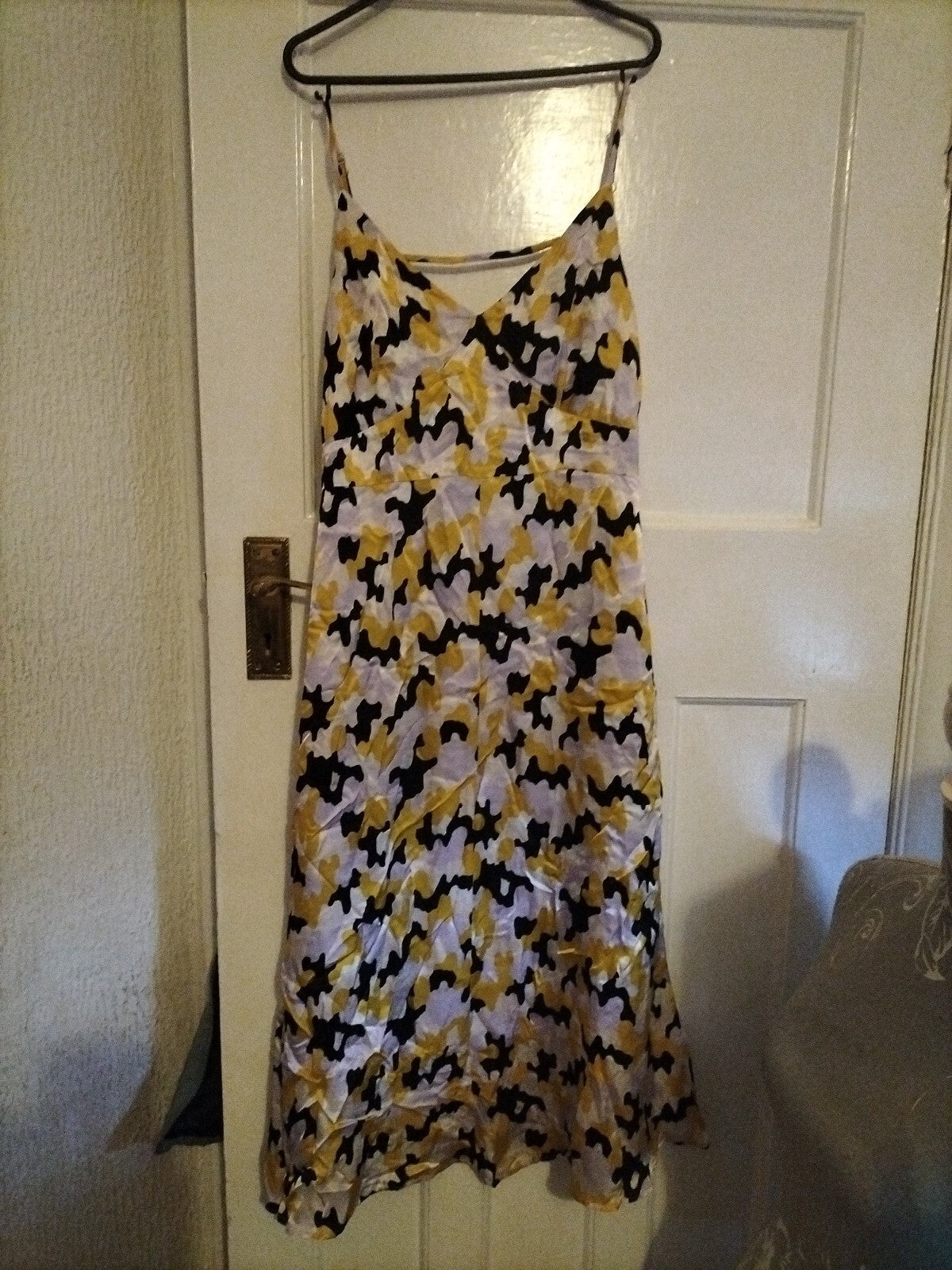 Ladies Finery Size 8 Yellow/black/white Long Dress