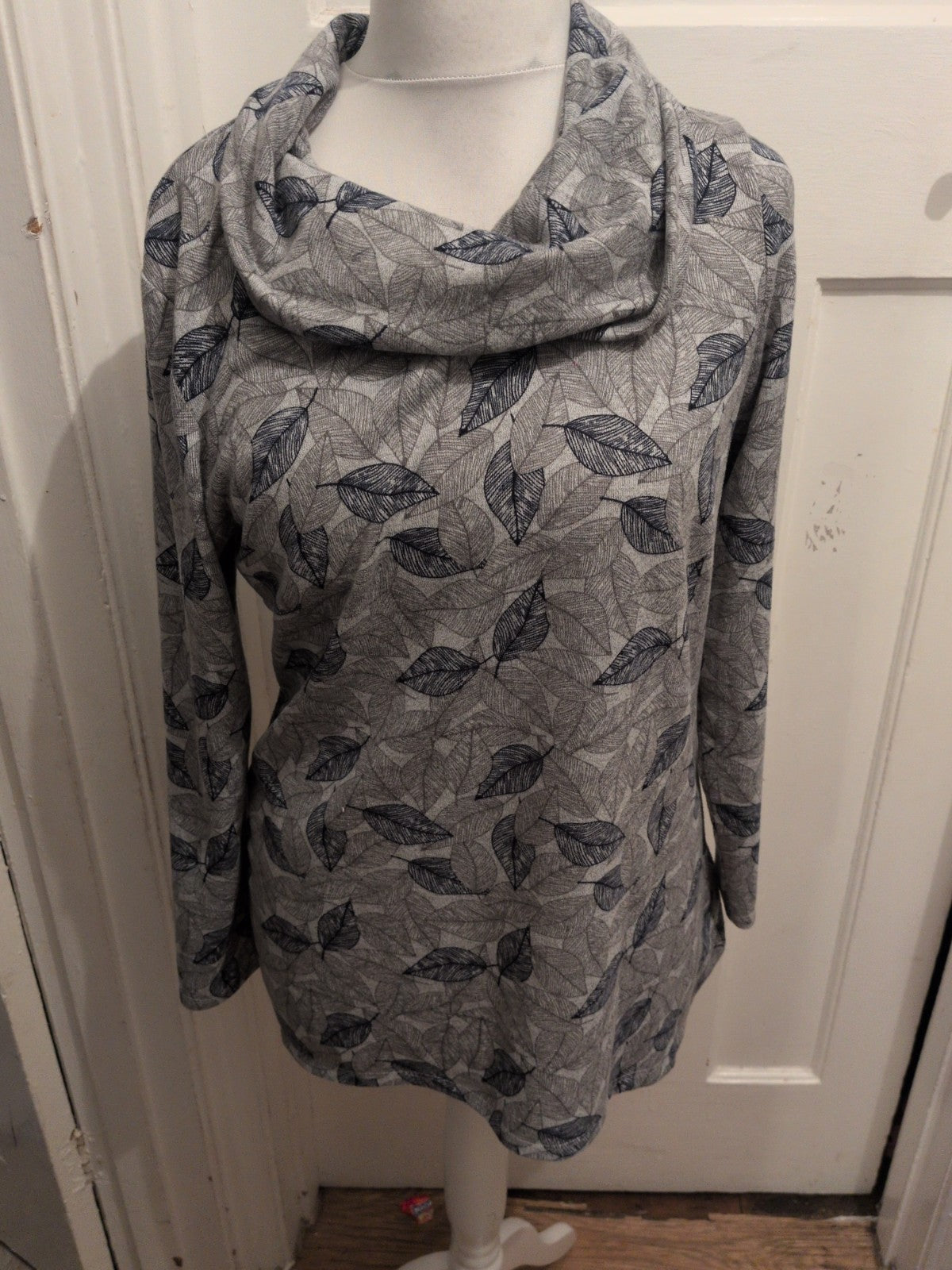 Tigi 14-16 Grey And Navy Leaf High Neck Jumper