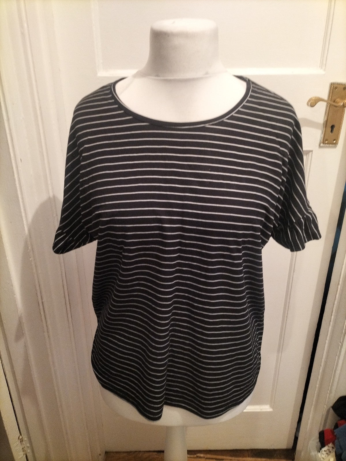 Ladies 12 Matalan Striped Black Short Sleeved Blouse