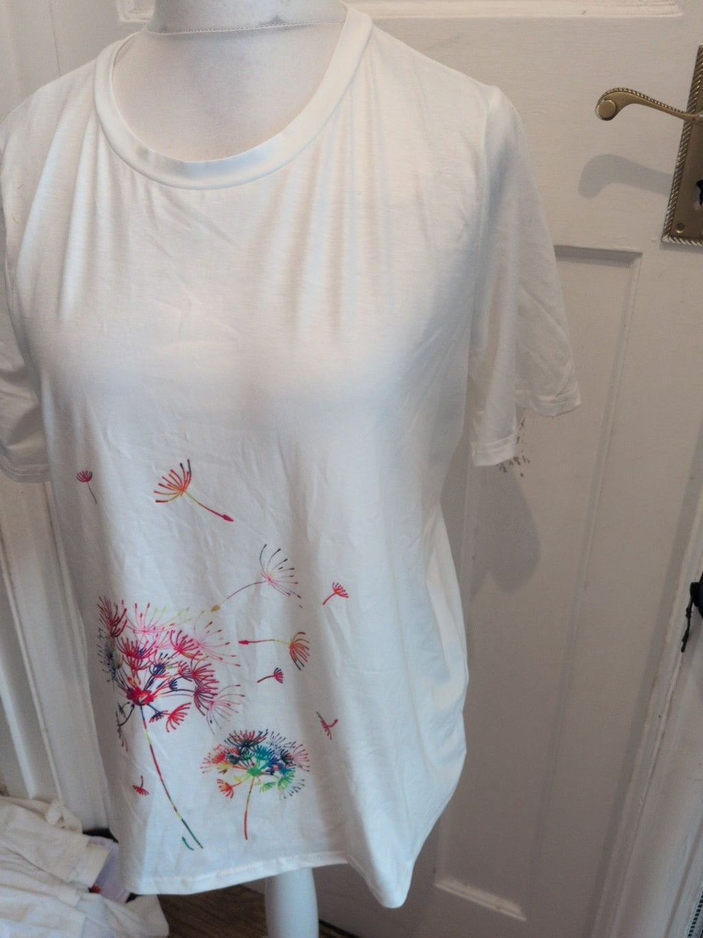 XL White With Colourful Flowers Short Sleeve T-shirt Ladies