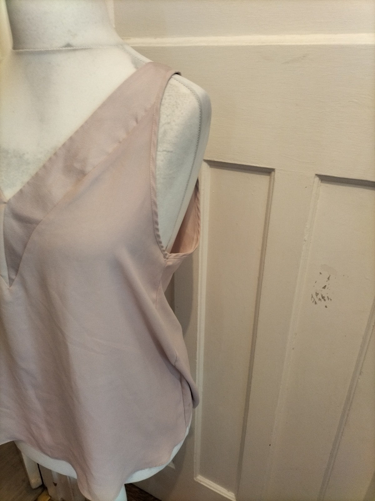 River Island 14 Natural V Neck Sleeveless Blouse