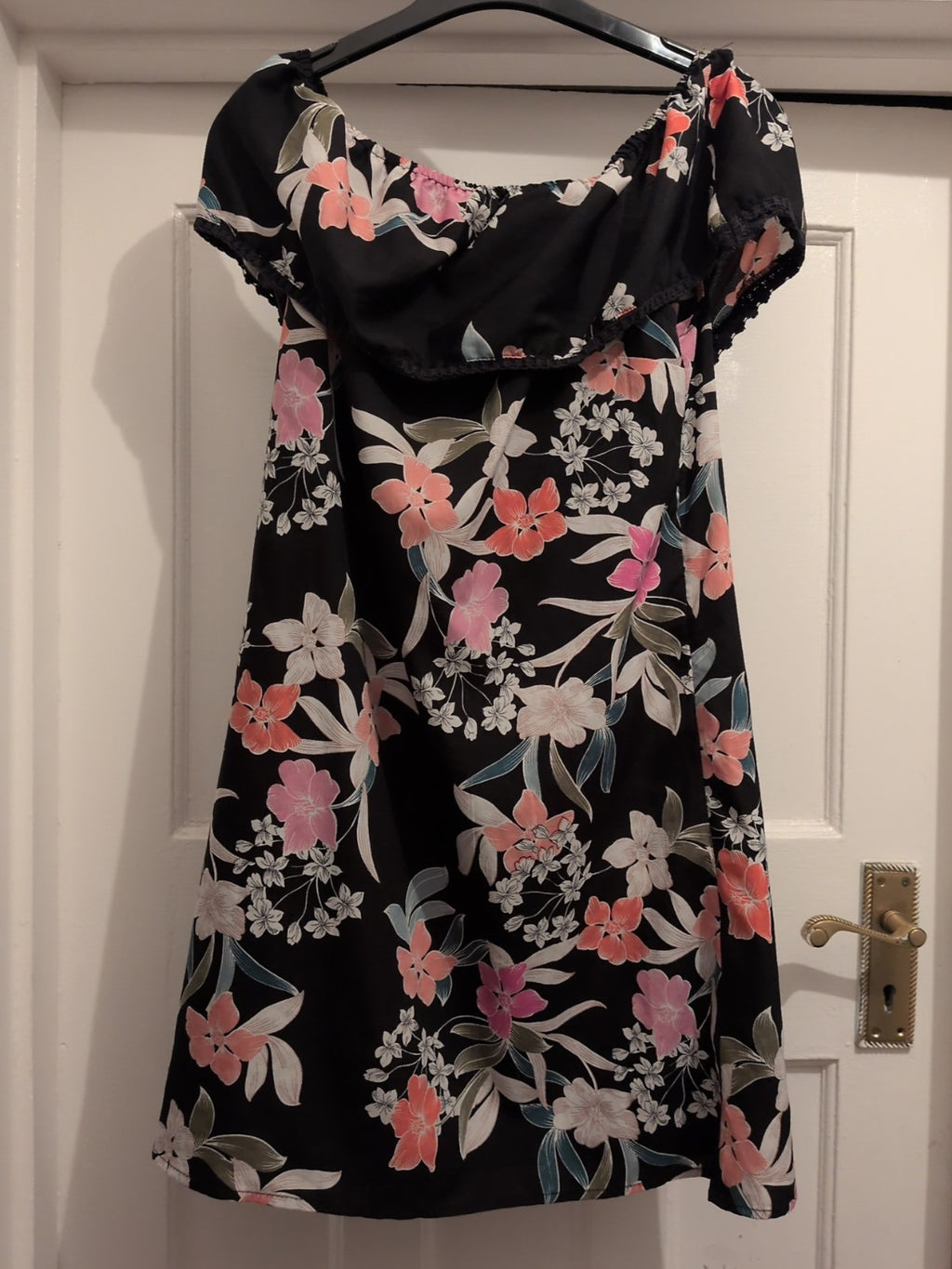 Primark 10 Black Floral Sleeveless Dress