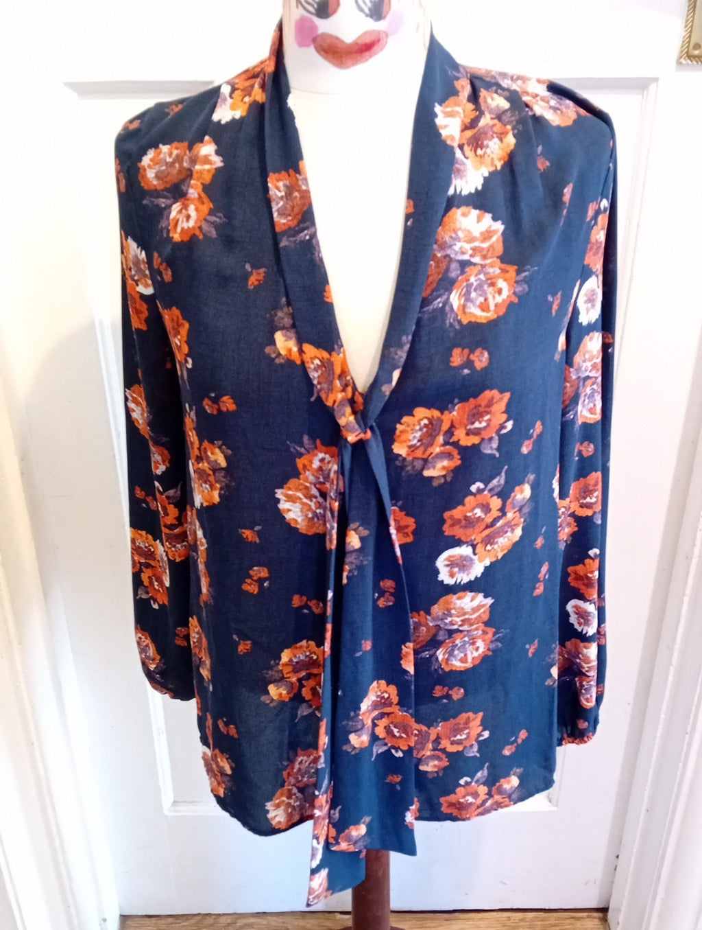 Ladies Tu Size 10 Navy And Orange Floral Long Sleeved Blouse