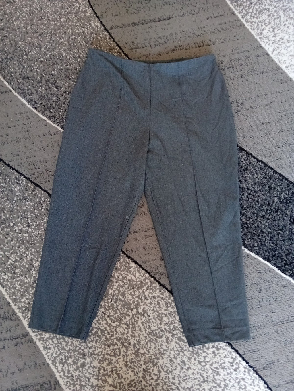 Ladies Grey Trousers Size 20 Essentials Free Delivery