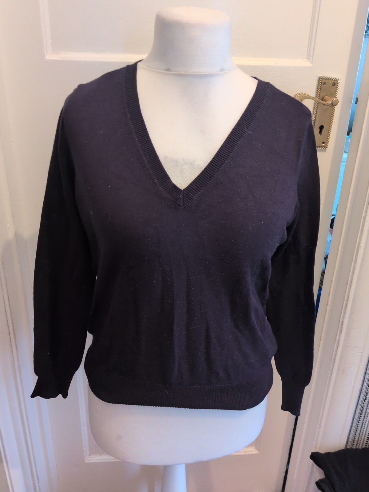 H&M Medium V Neck Navy Jumper