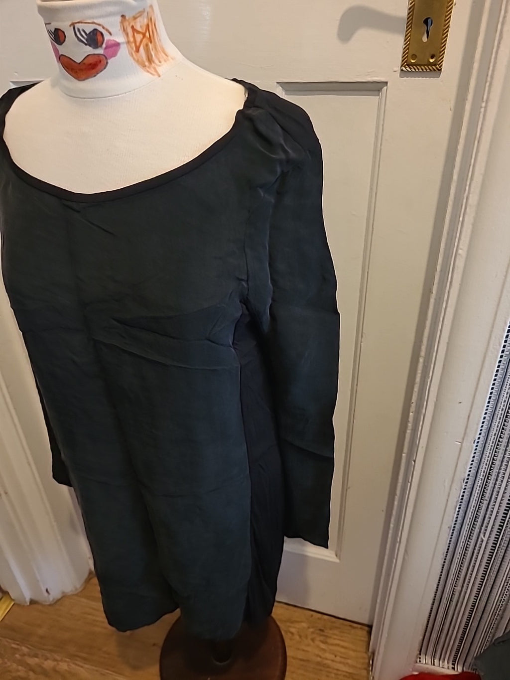 Ladies Vila Size Medium Black Long Sleeved Dress