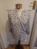Ladies BHS Size 8 Black And White Patterned Short Sleeved Blouse