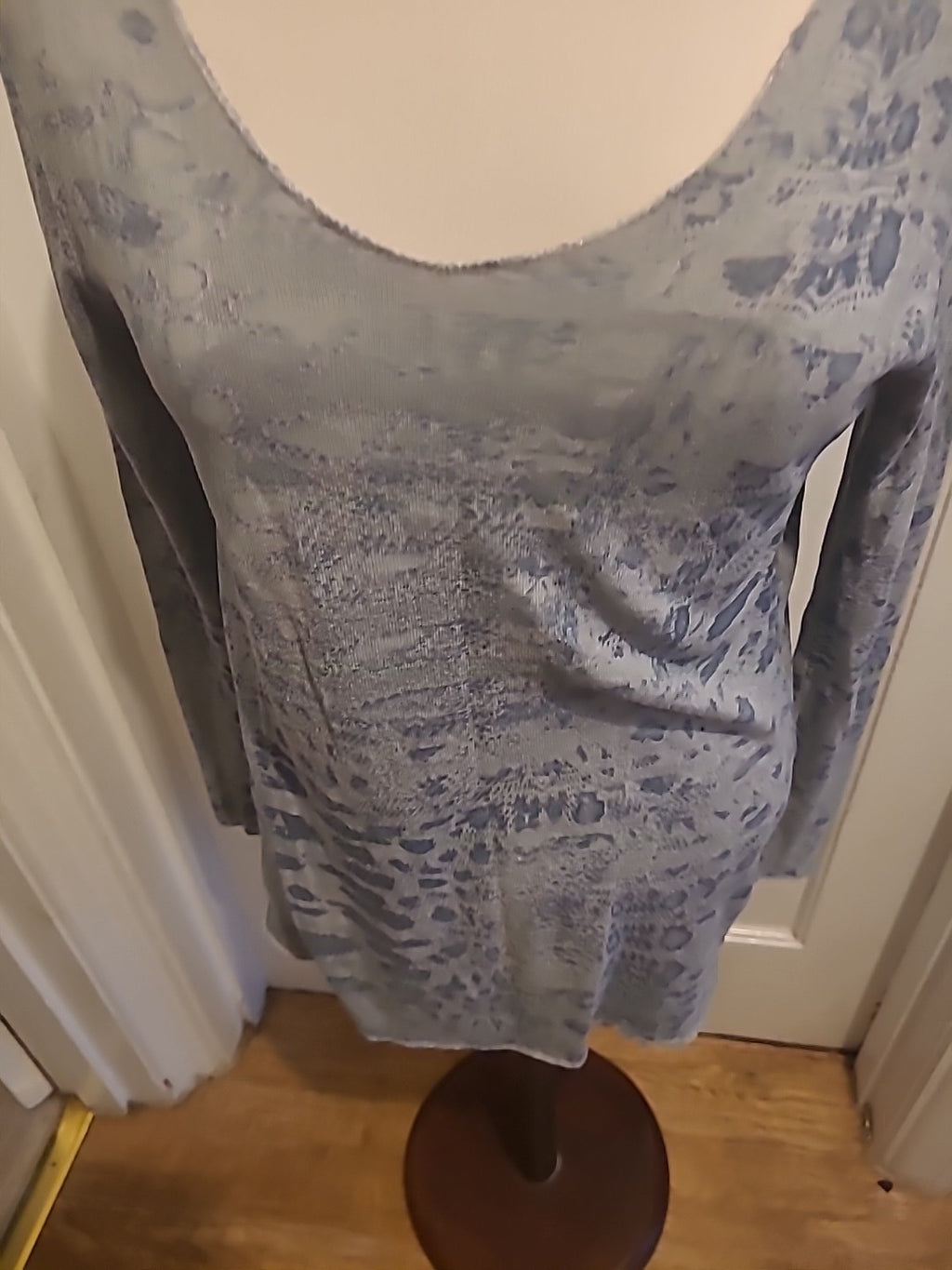 Ladies Gooseland Size Small Grey Navy Long Sleeved Blouse