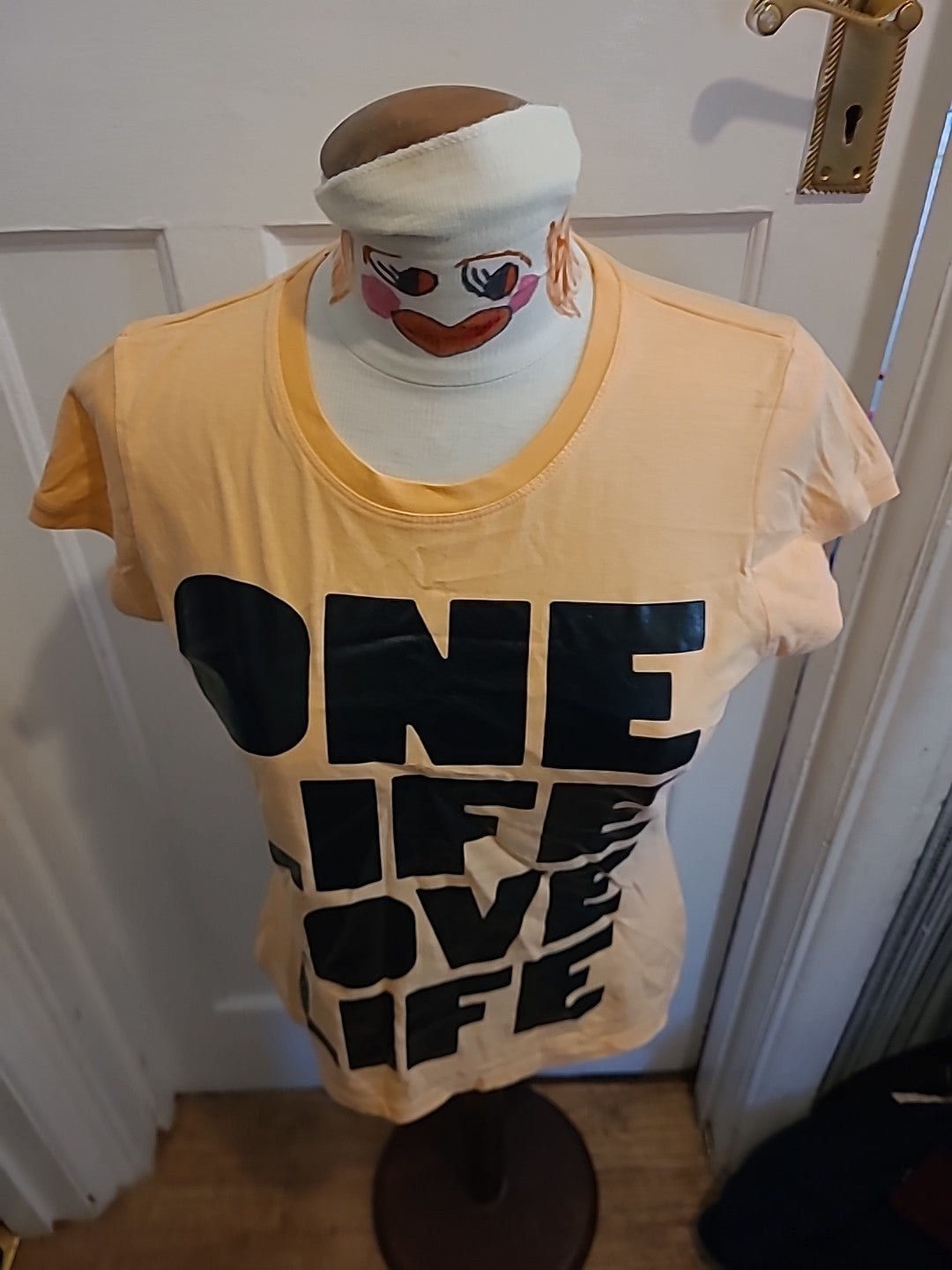 Ladies New Look 16 Peach And Black Short Sleeved Tshirt