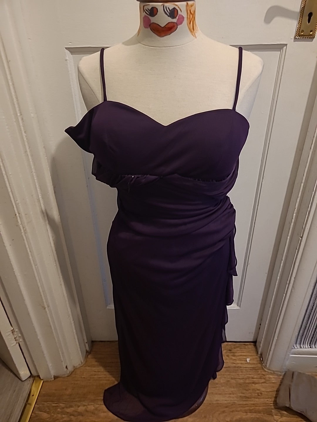 Ladies Betsy&Adam Size 10 Purple Padded Sleeveless Long Dress