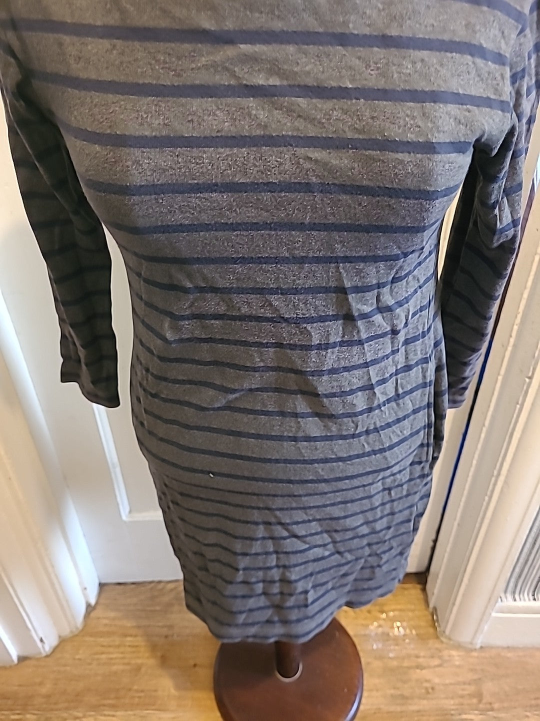 Ladies Uniqlo Size XS Grey And Navy Striped Mid Sleeved Dress