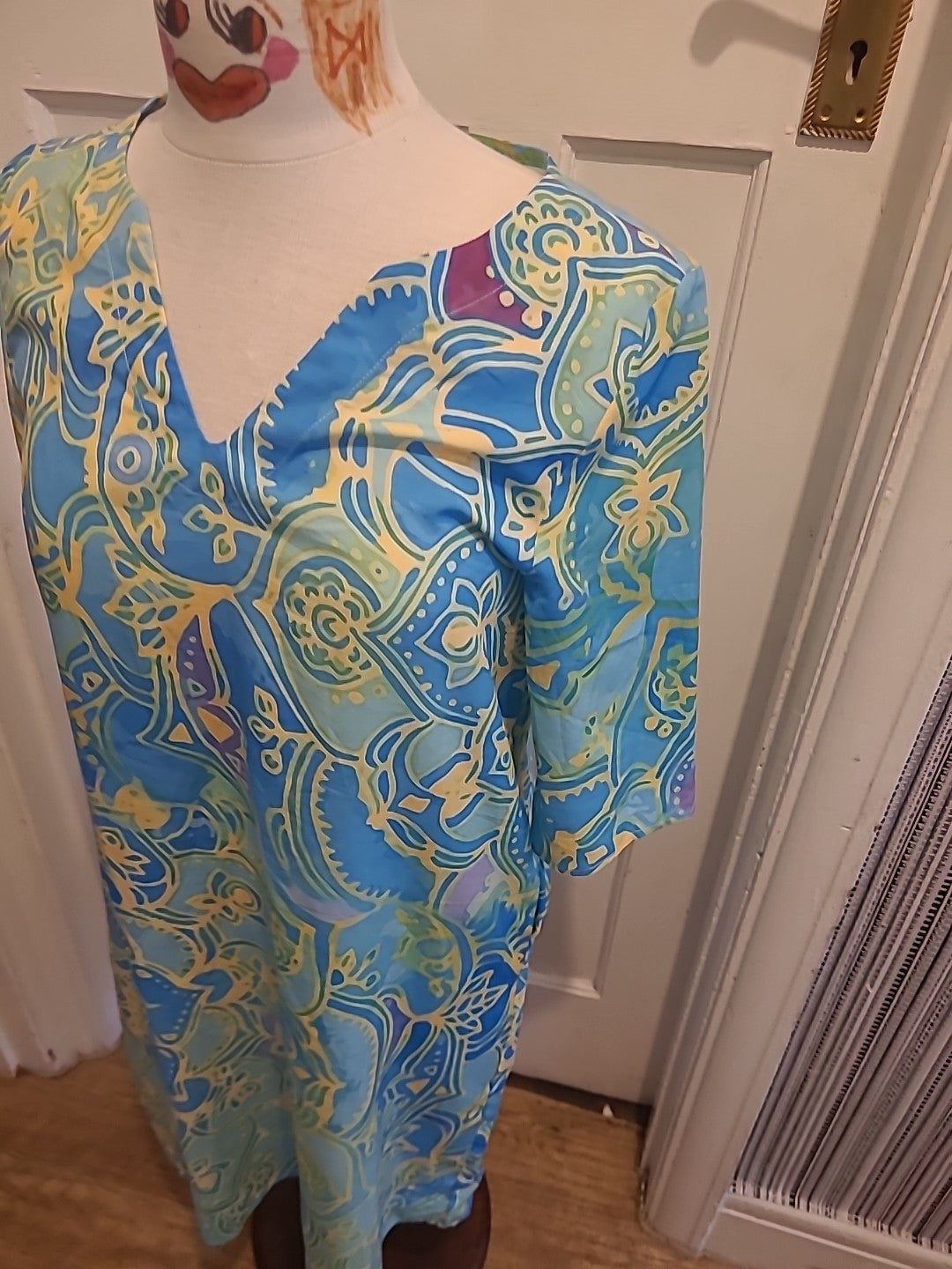 Ladies Unbranded Size Small  Blue/Yellow/ Green Short Sleeve Dress