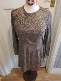 Ladies Primark Size Medium 12-14 Green And Black Floral Long Sleeved Dress
