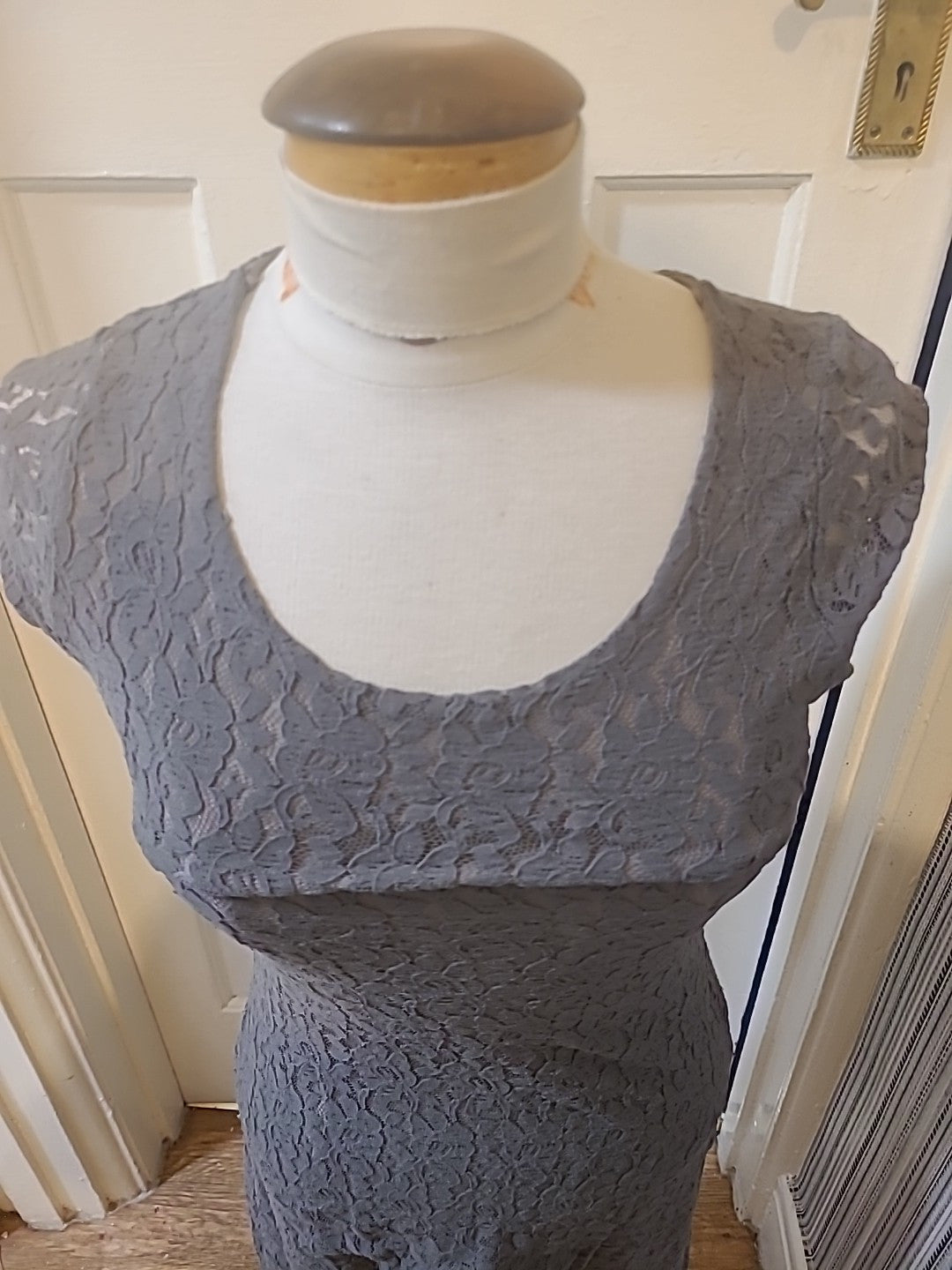 Ladies Select Size 10 Grey Cap Sleeved Dress
