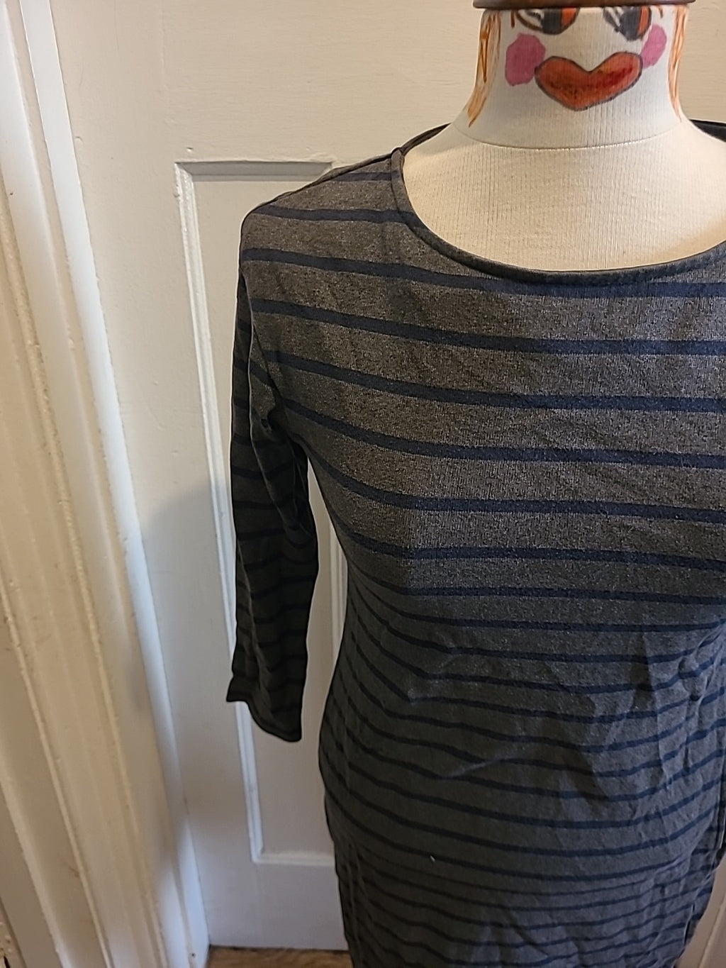 Ladies Uniqlo Size XS Grey And Navy Striped Mid Sleeved Dress