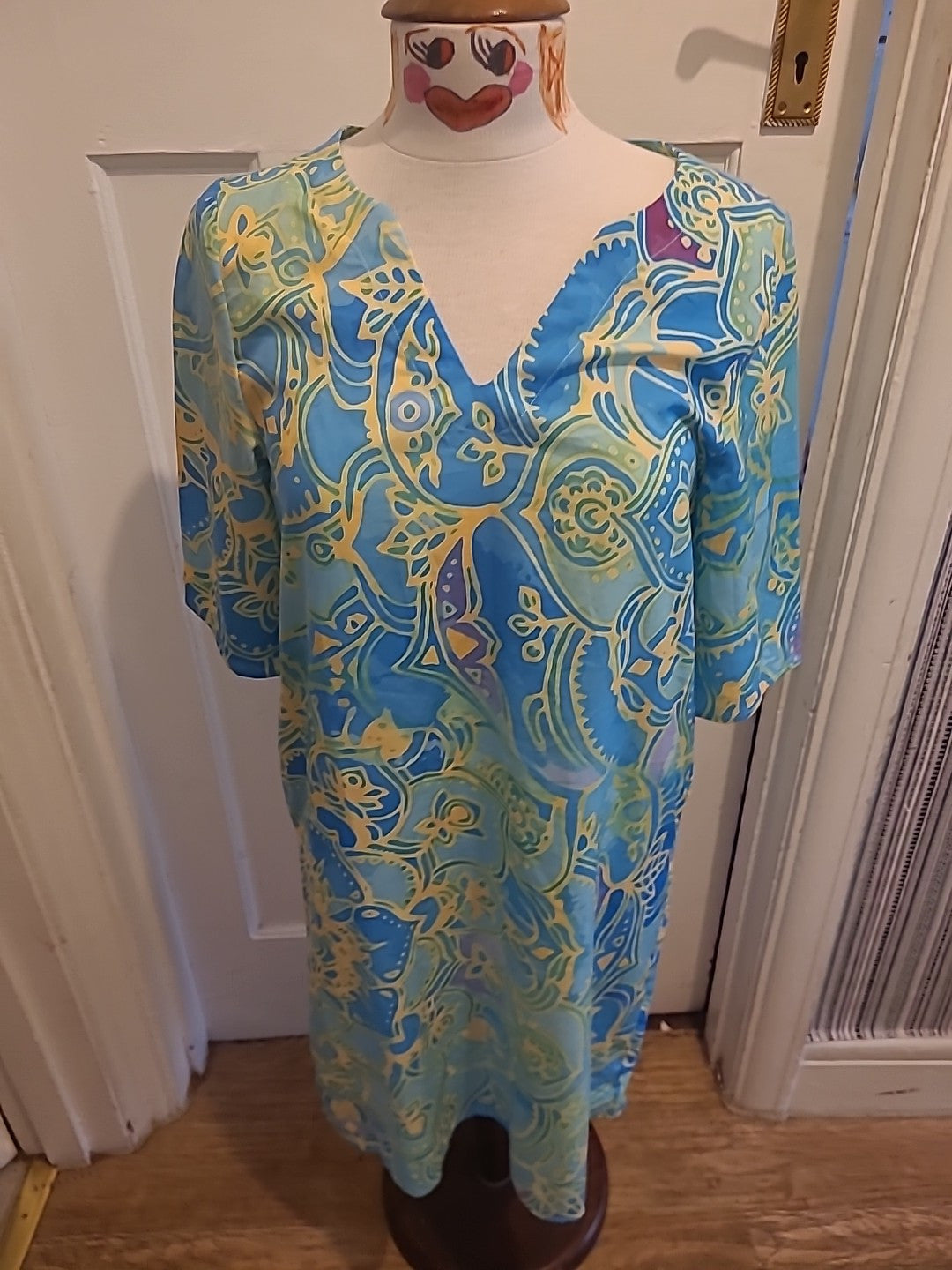 Ladies Unbranded Size Small  Blue/Yellow/ Green Short Sleeve Dress