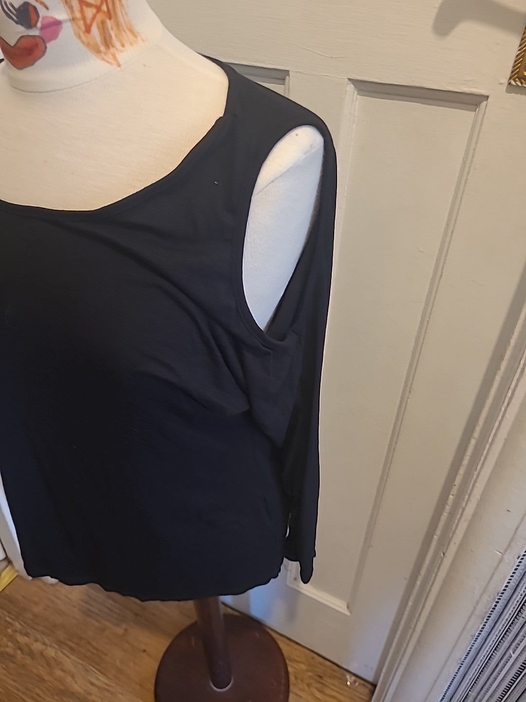 Brand New Ladies Missguided Size S/M Black Cut Out Shoulder Black Top