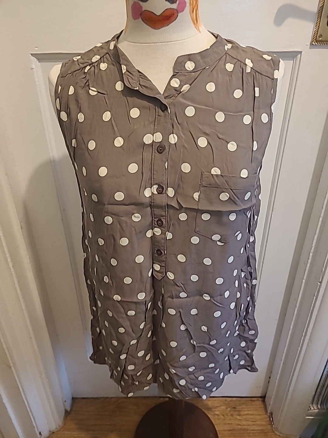 Ladies Wallis Size Medium Brown White Polkadot Sleeveless Blouse