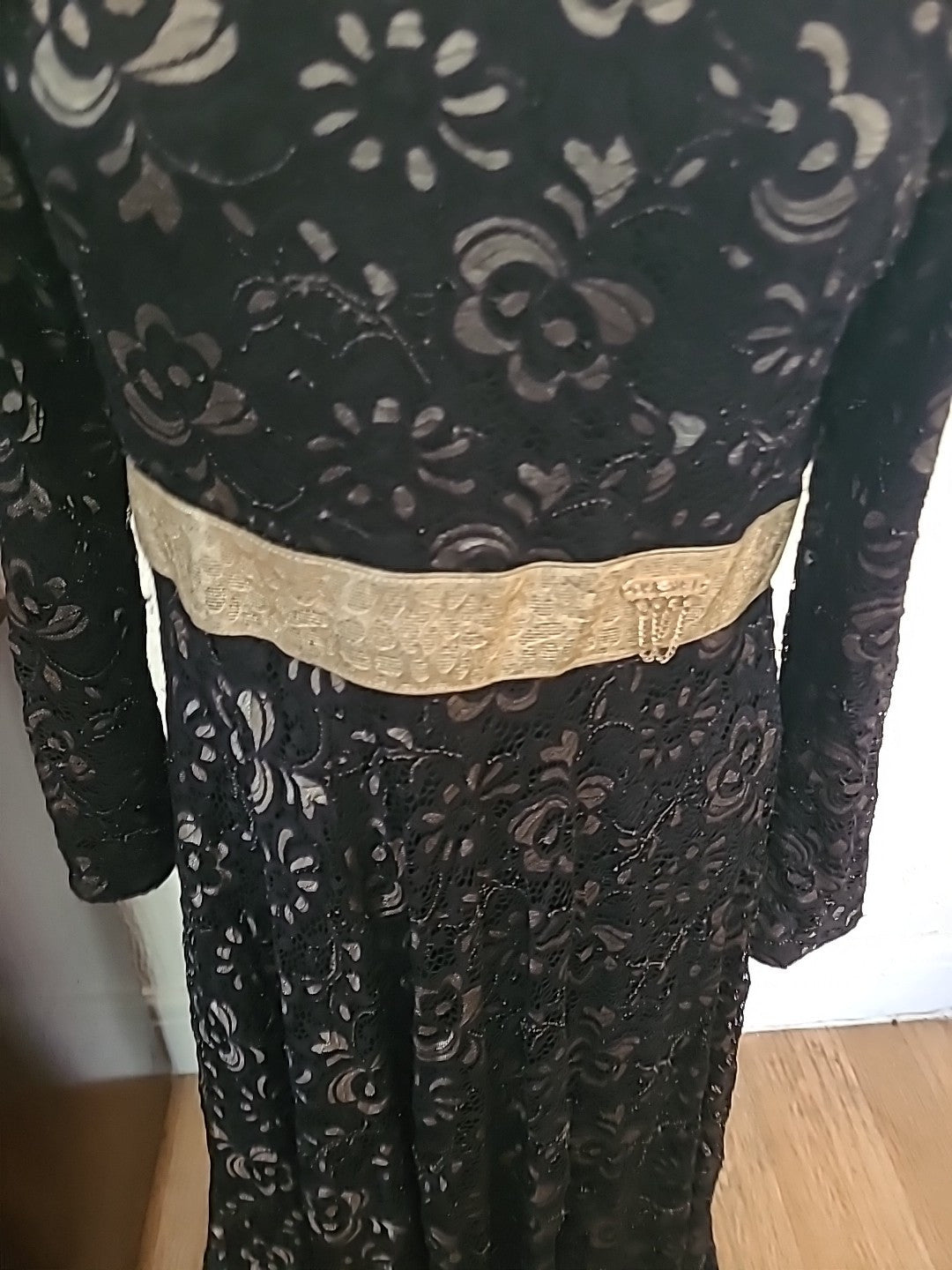 Ladies Rupali Medium Black Silver Long Sleeved Lace Long Dress