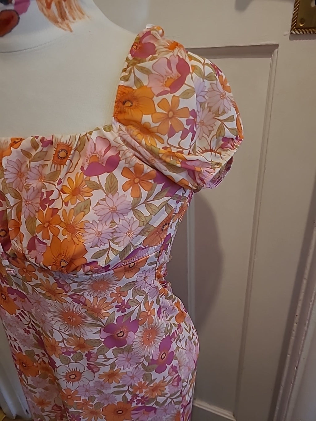 Ladies Primark Size 12 Multi Floral Cap Sleeved Dress
